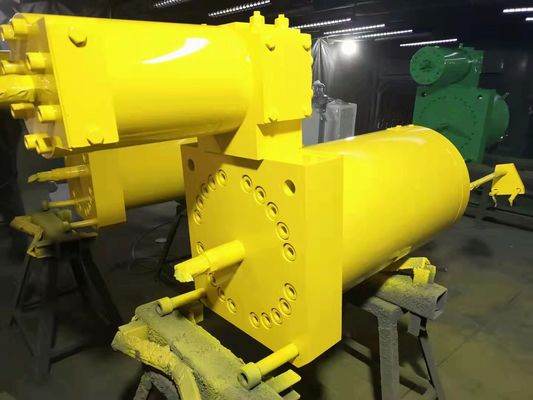 Lò thép thép áp suất xi lanh thủy lực với đường kính khoan 550mm ISO9001